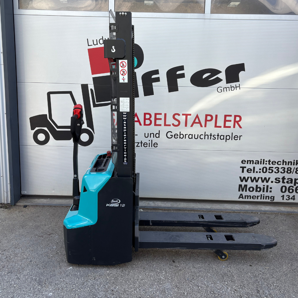 Baoli KBSI12 M2600mm mit Initialhub