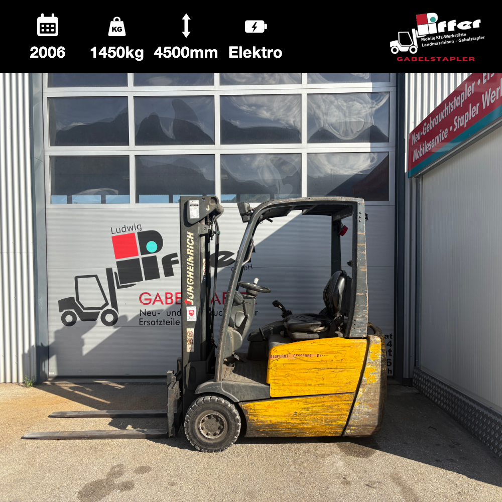 Jungheinrich EFG 215 3-Rad Elektrostapler gebraucht – Seitenansicht mit technischen Daten